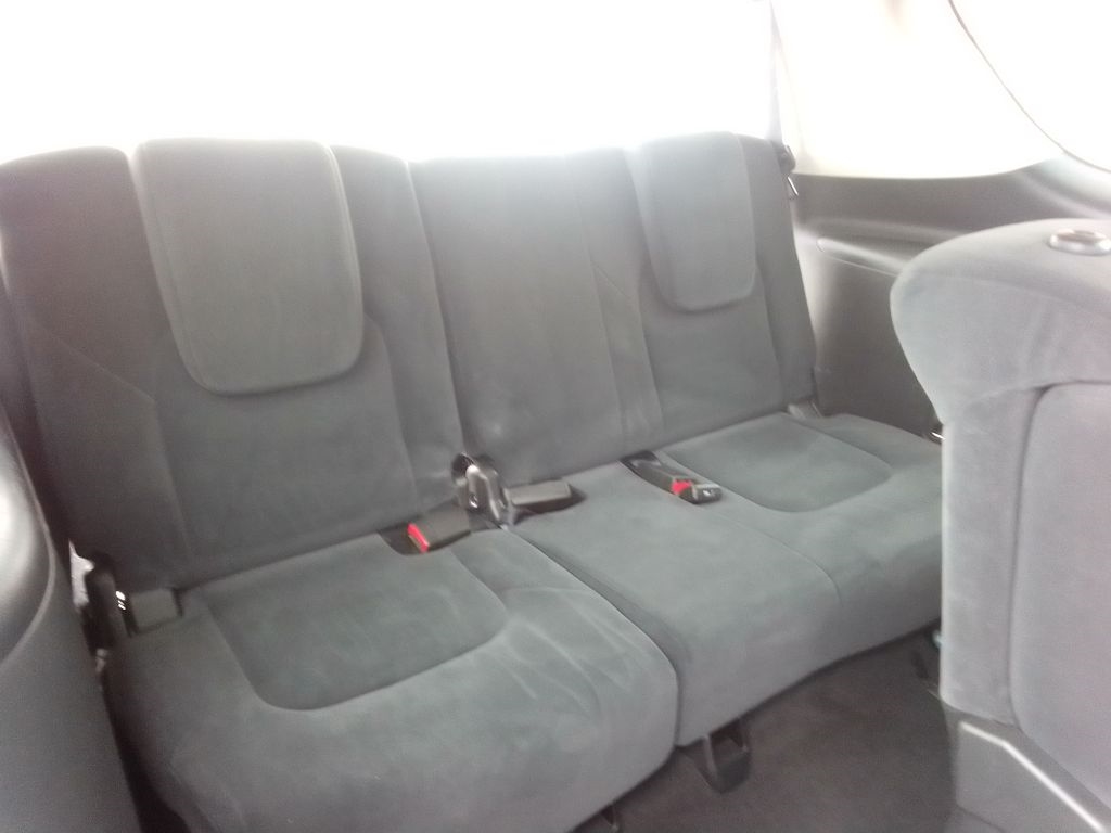 Nissan Armada SV AWD 2017