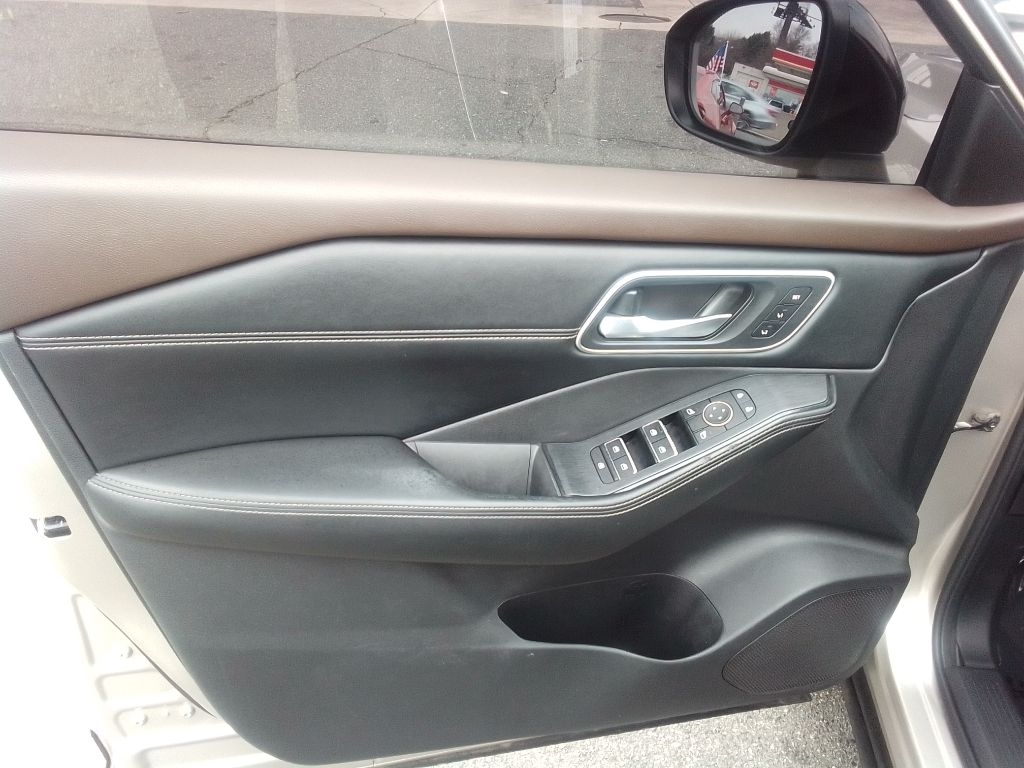 Nissan Rogue SL 2021