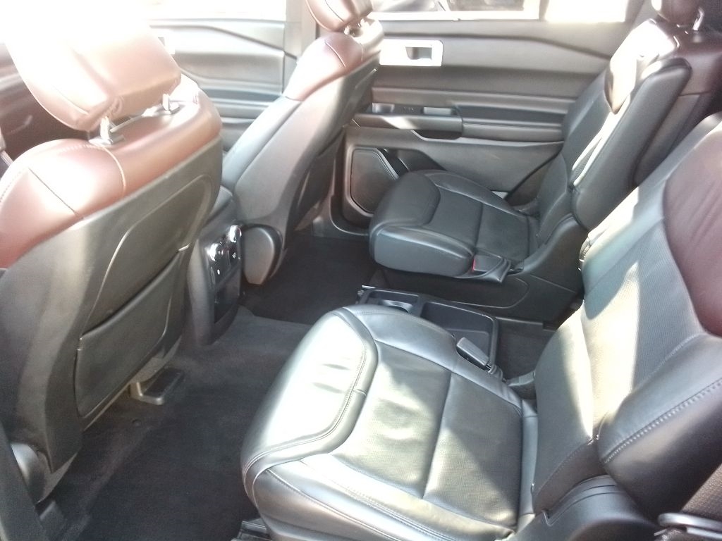 Ford Explorer Platinum AWD 2020