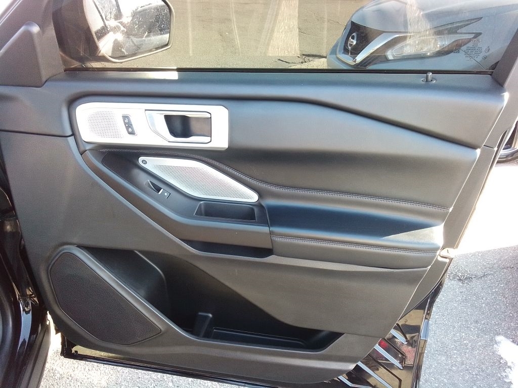 Ford Explorer Platinum AWD 2020