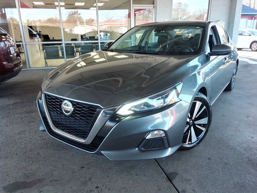 Nissan Altima 2.5 SV 2022