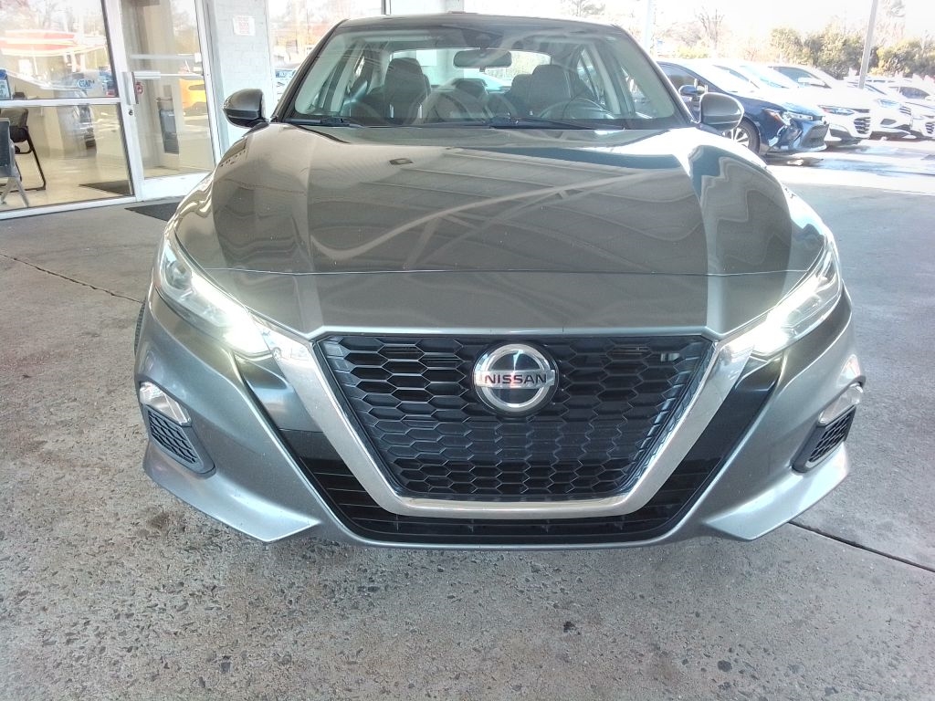 Nissan Altima 2.5 SV 2022