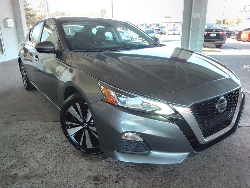 Nissan Altima 2.5 SV 2022