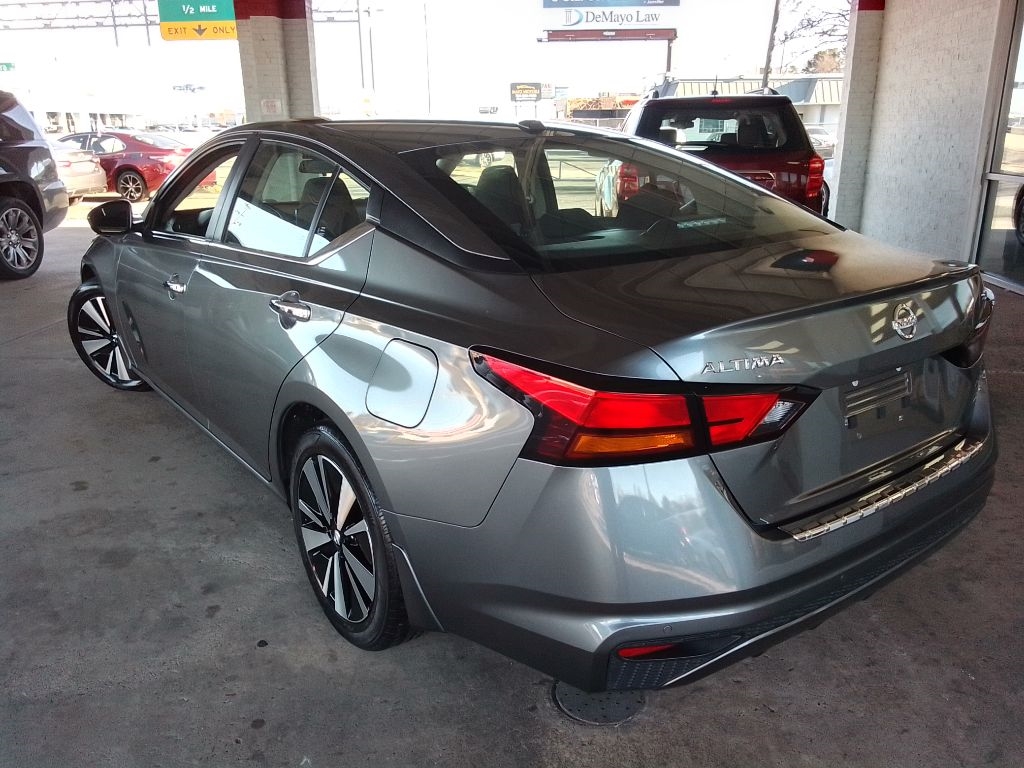 Nissan Altima 2.5 SV 2022