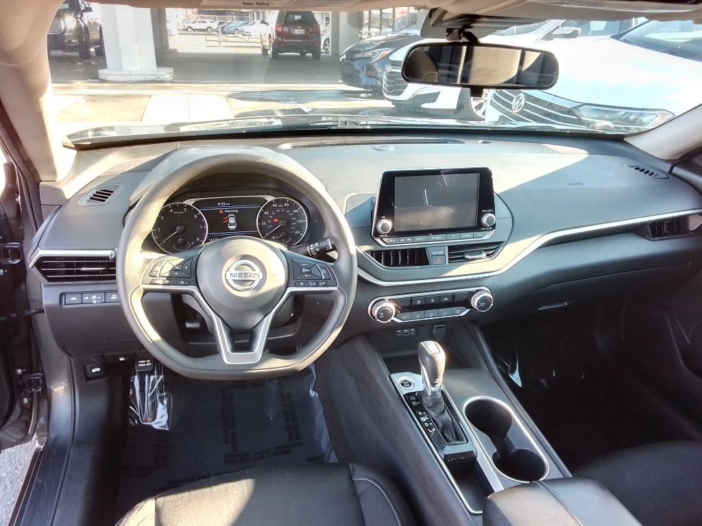 Nissan Altima 2.5 SV 2022