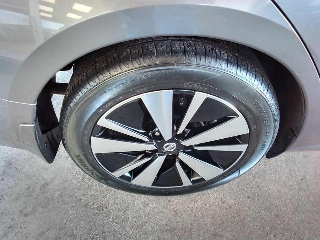 Nissan Altima 2.5 SV 2022