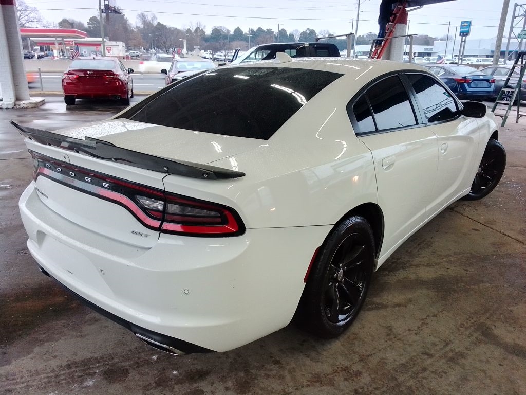 Dodge Charger SXT Plus 2018