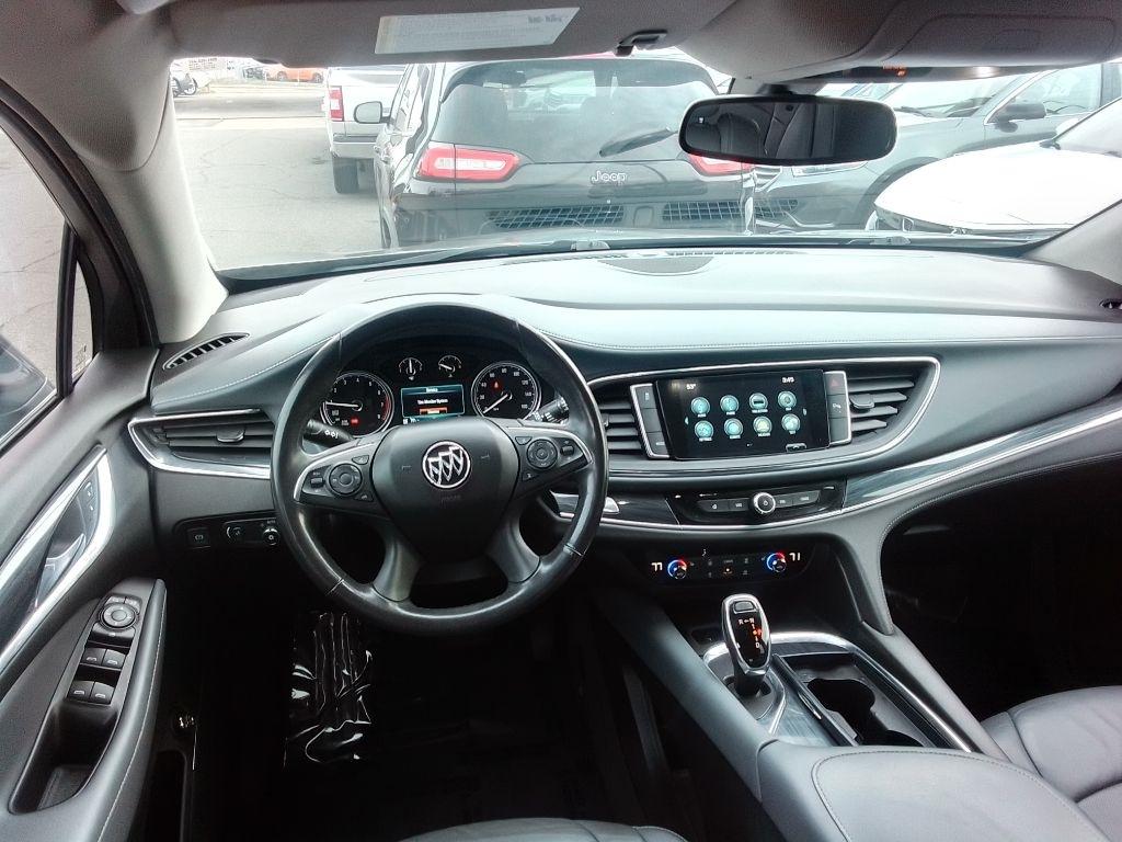 Buick Enclave Essence FWD 2019