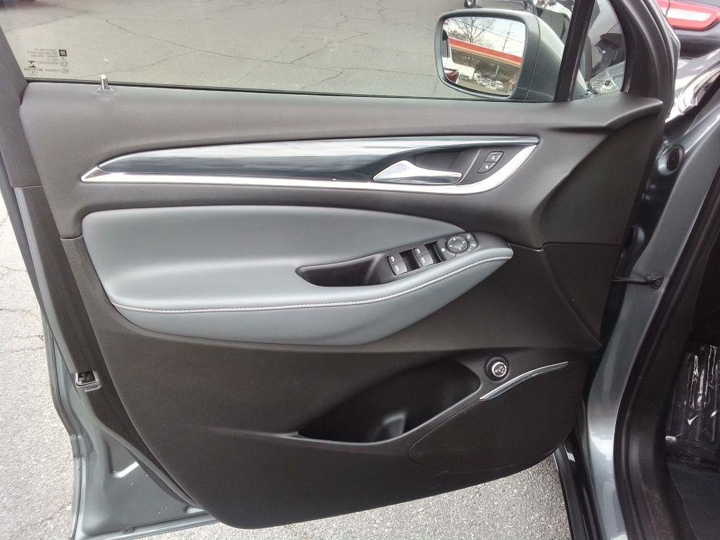 Buick Enclave Essence FWD 2019