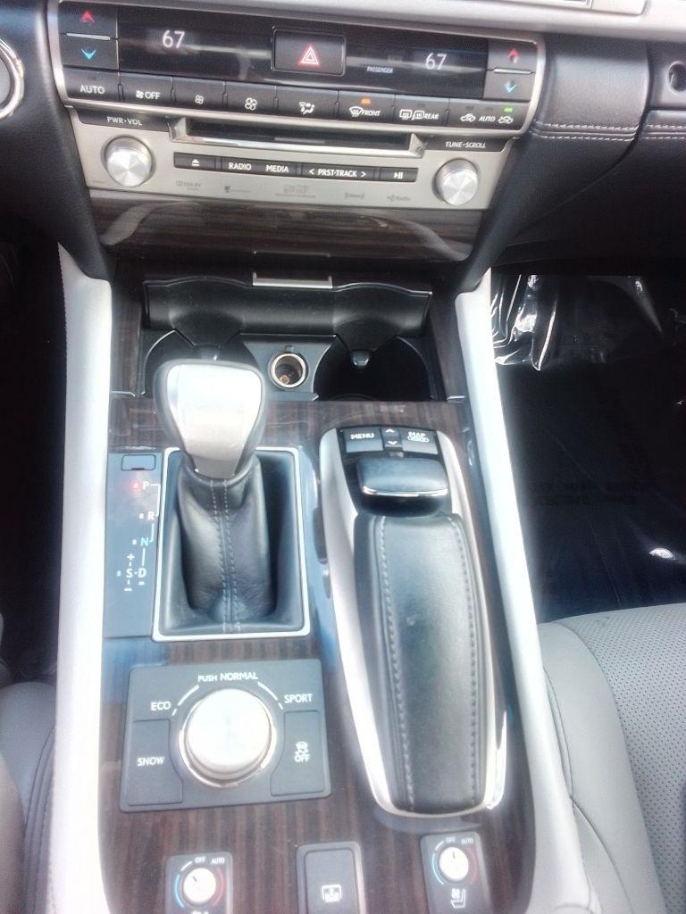 Lexus LS 460 Luxury Sedan 2014