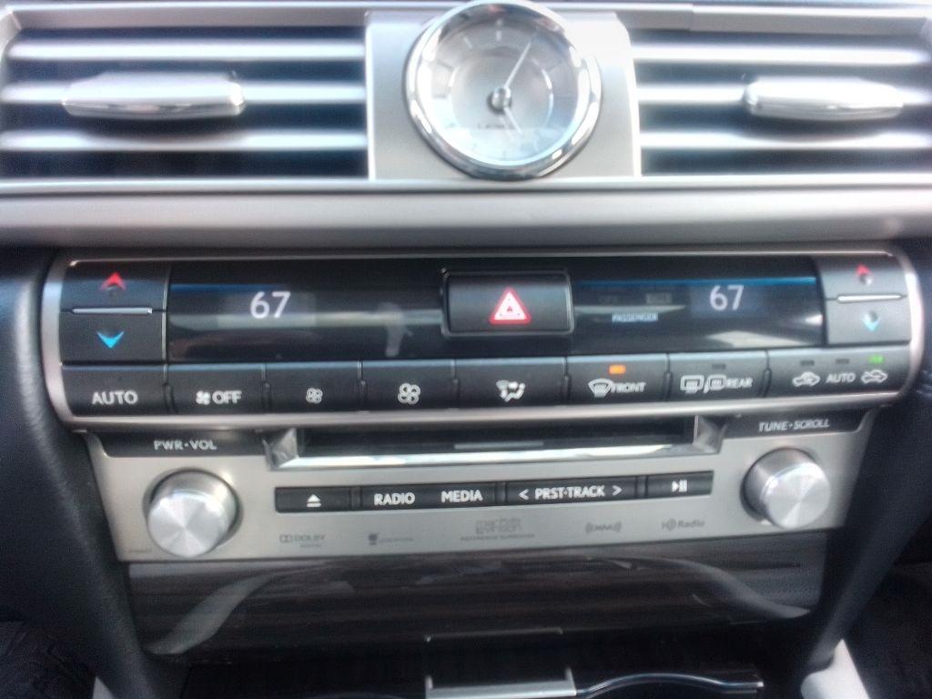 Lexus LS 460 Luxury Sedan 2014