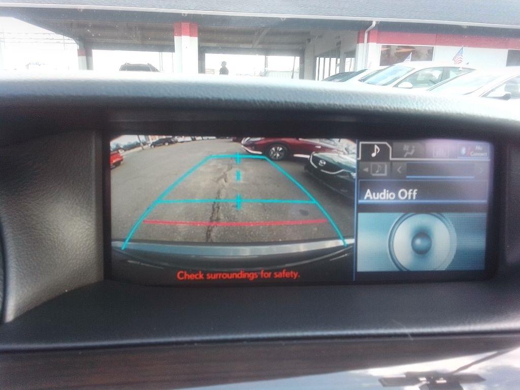 Lexus LS 460 Luxury Sedan 2014