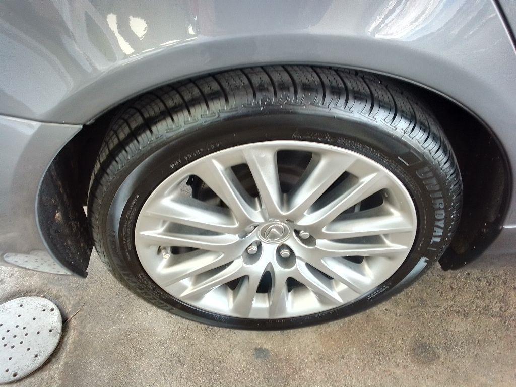 Lexus LS 460 Luxury Sedan 2014