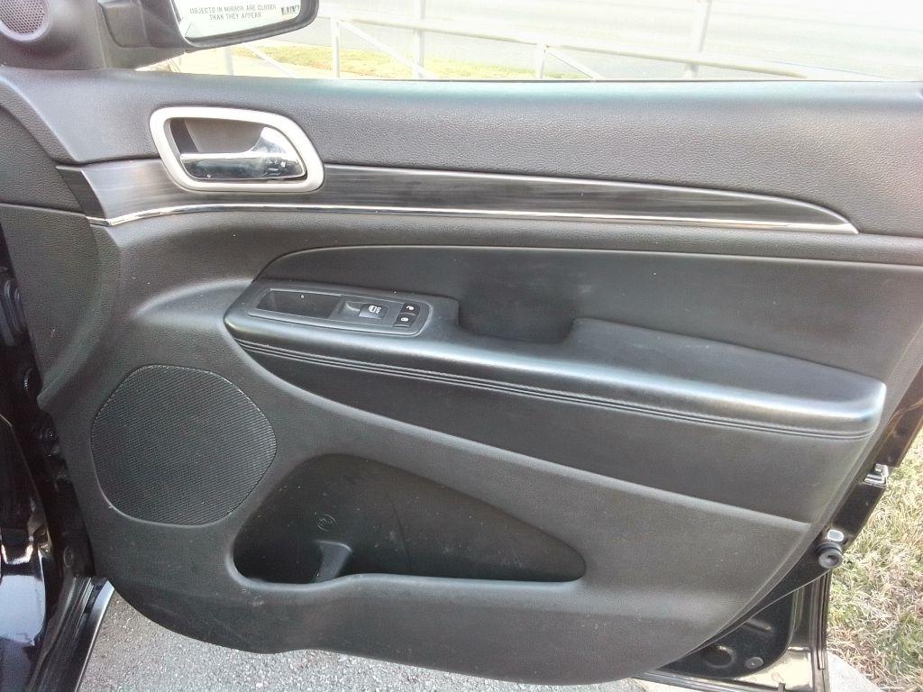 Jeep Grand Cherokee Limited 2WD 2020