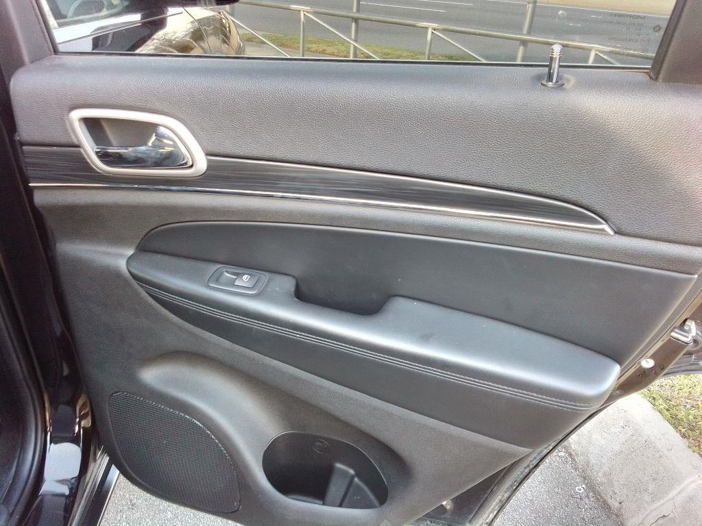 Jeep Grand Cherokee Limited 2WD 2020