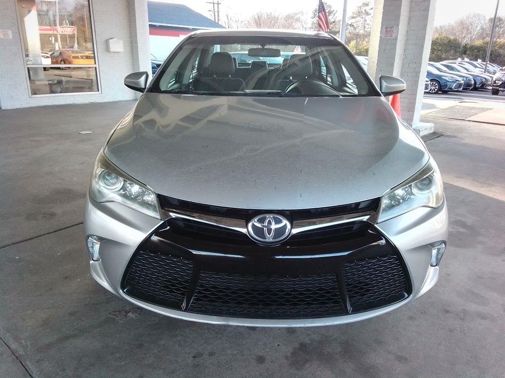 Toyota Camry SE 2017