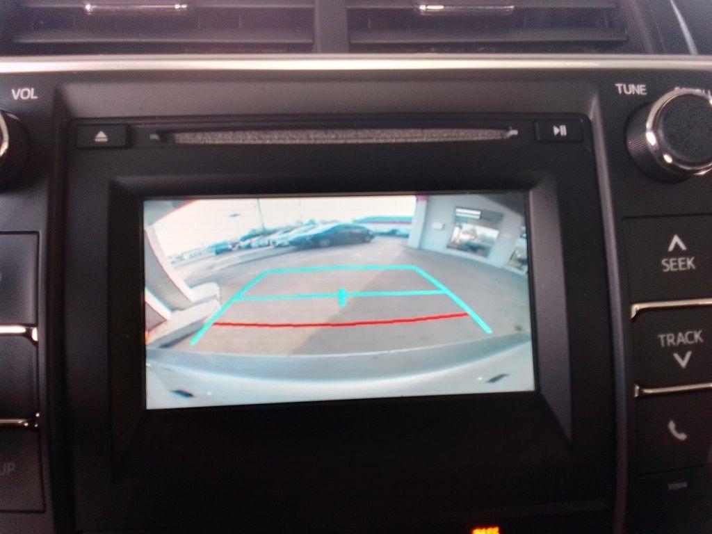 Toyota Camry SE 2017