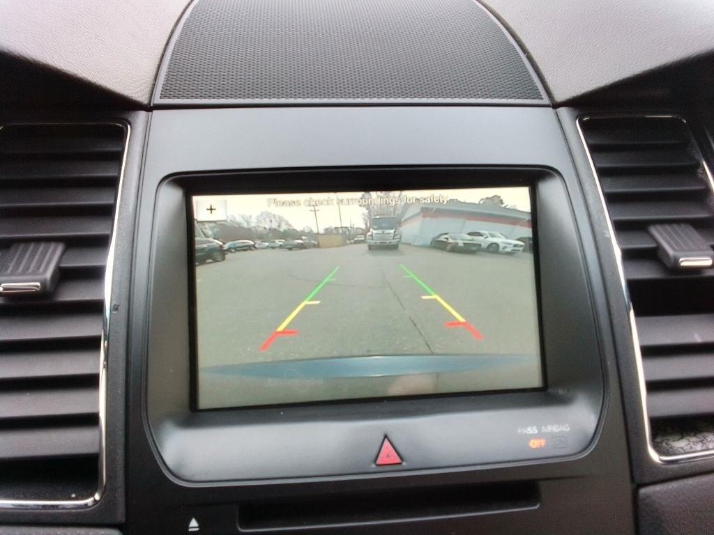 Ford Taurus SEL FWD 2017