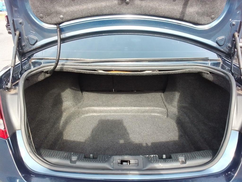 Ford Taurus SEL FWD 2017