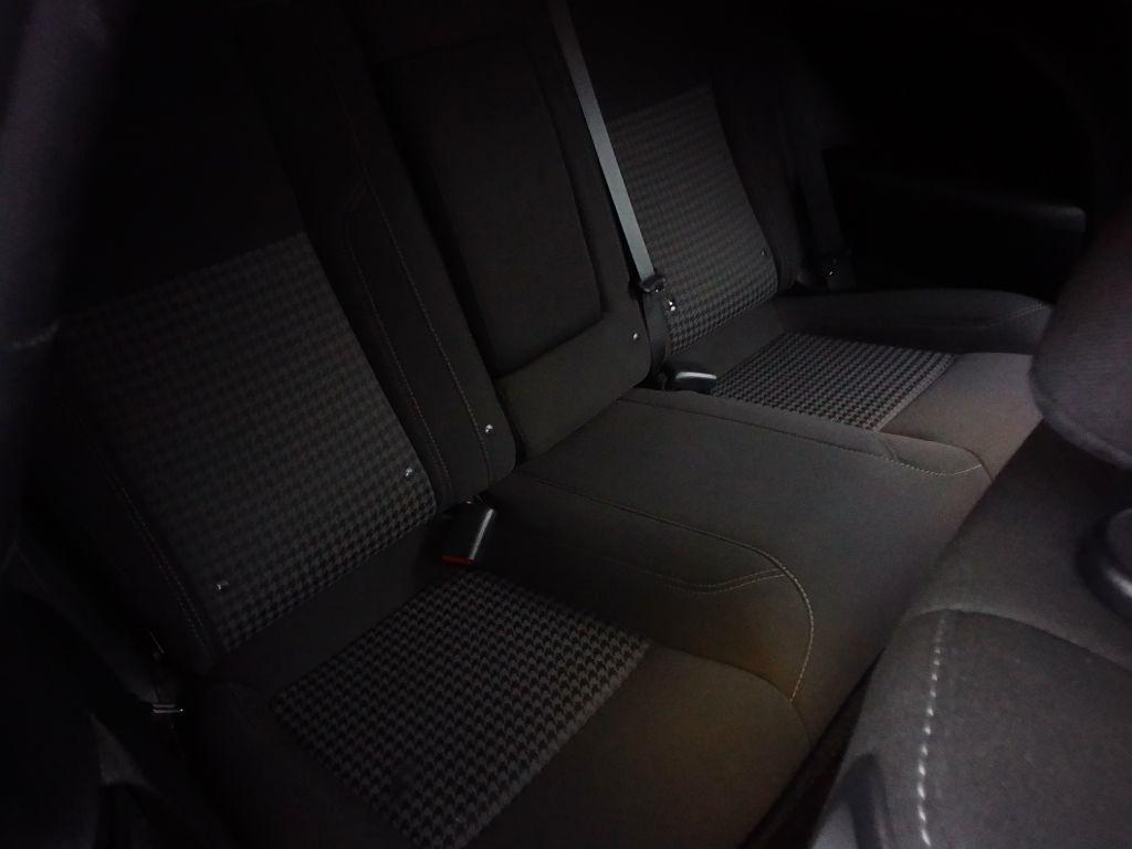 Dodge Challenger SXT 2021