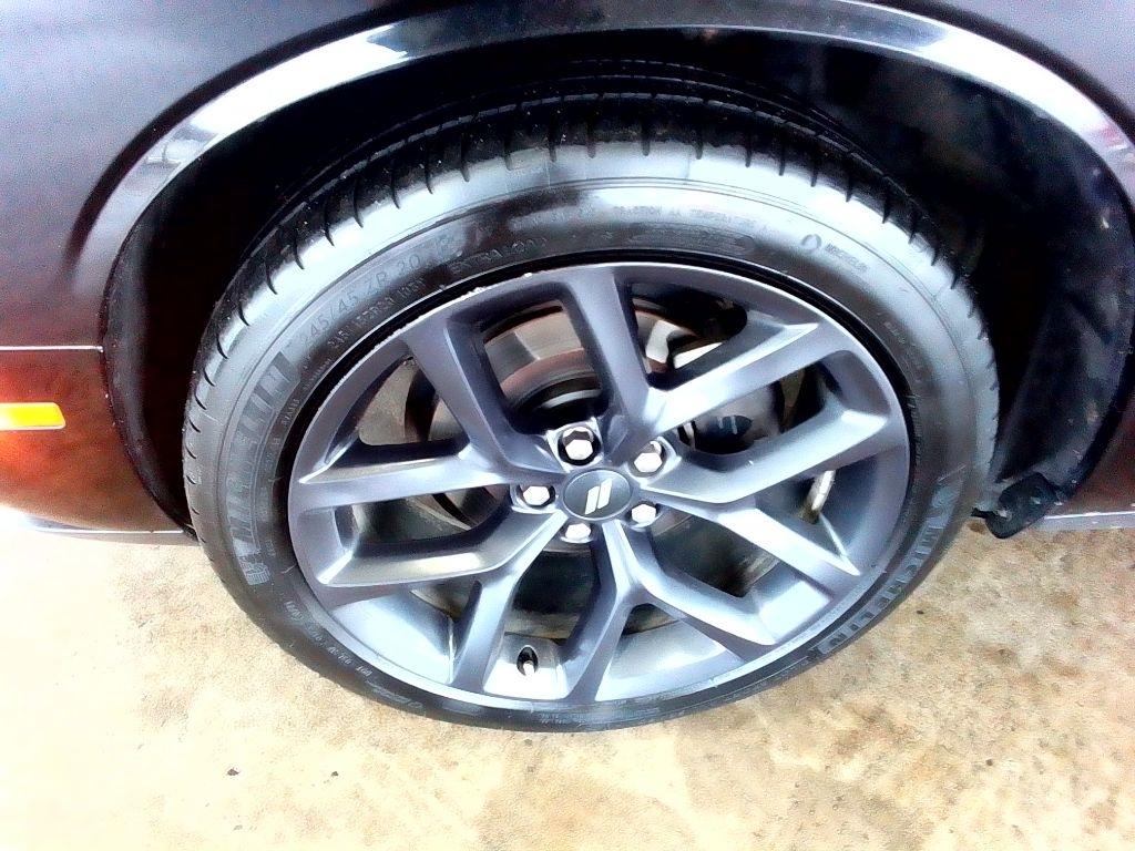 Dodge Challenger SXT 2021