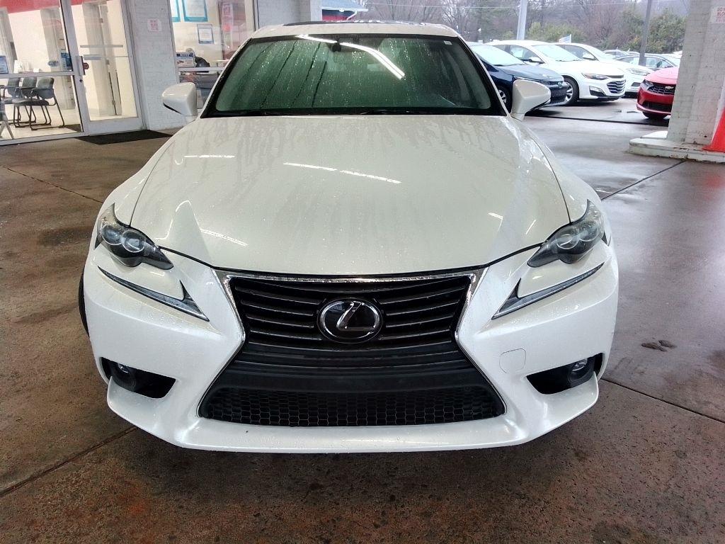Lexus IS 200t 2016