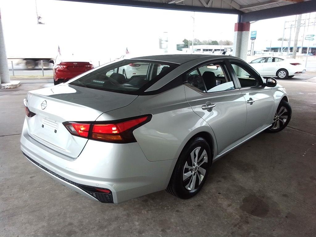 Nissan Altima 2.5 S 2023