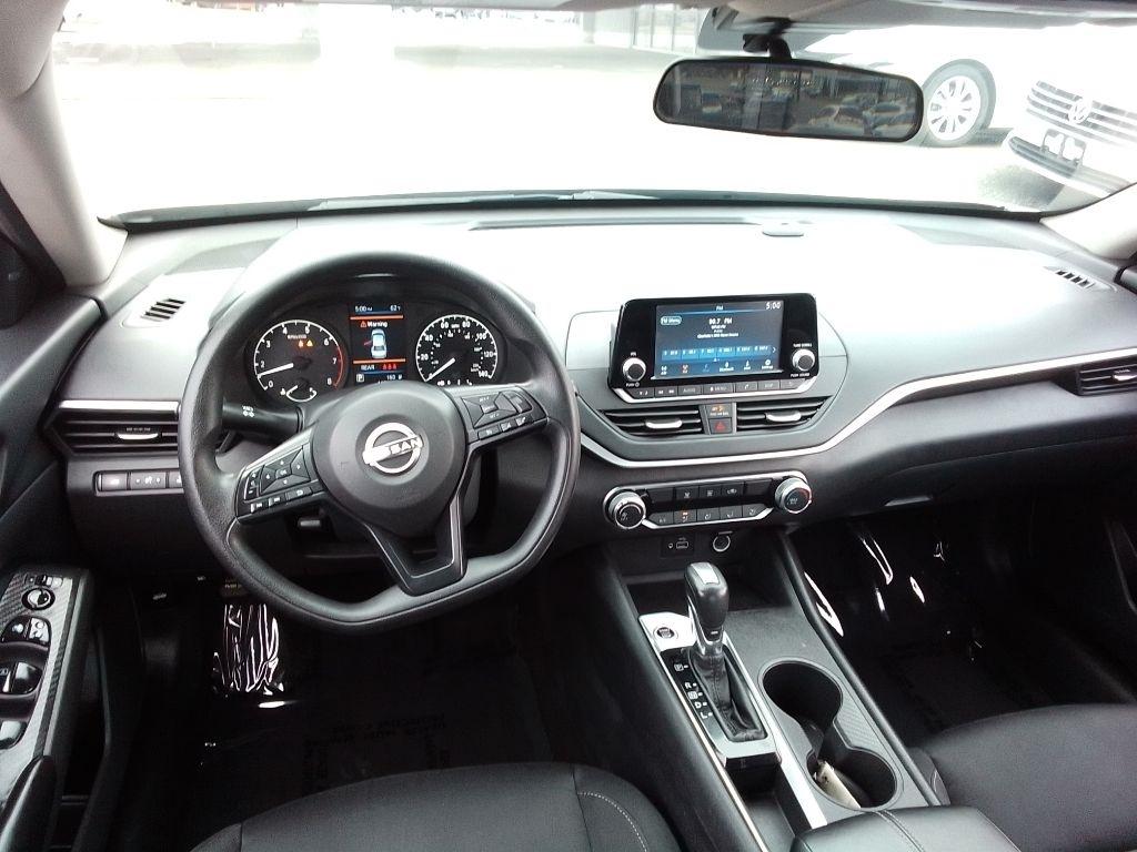 Nissan Altima 2.5 S 2023