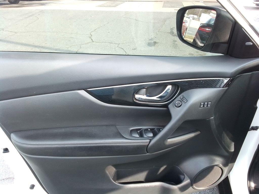 Nissan Rogue SV AWD 2017