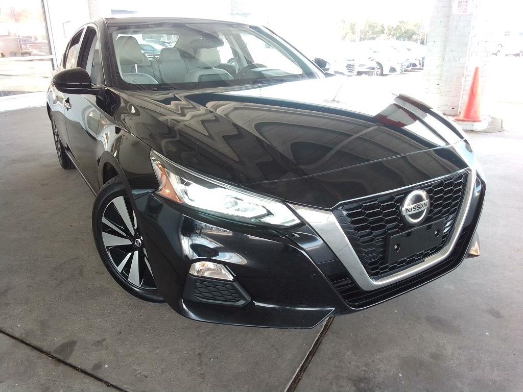 Nissan Altima 2.5 SV 2022