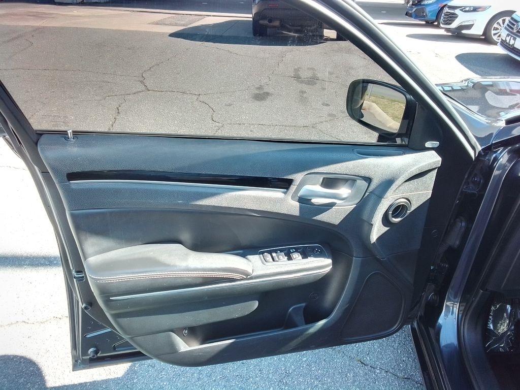 Chrysler 300 S V6 AWD 2018