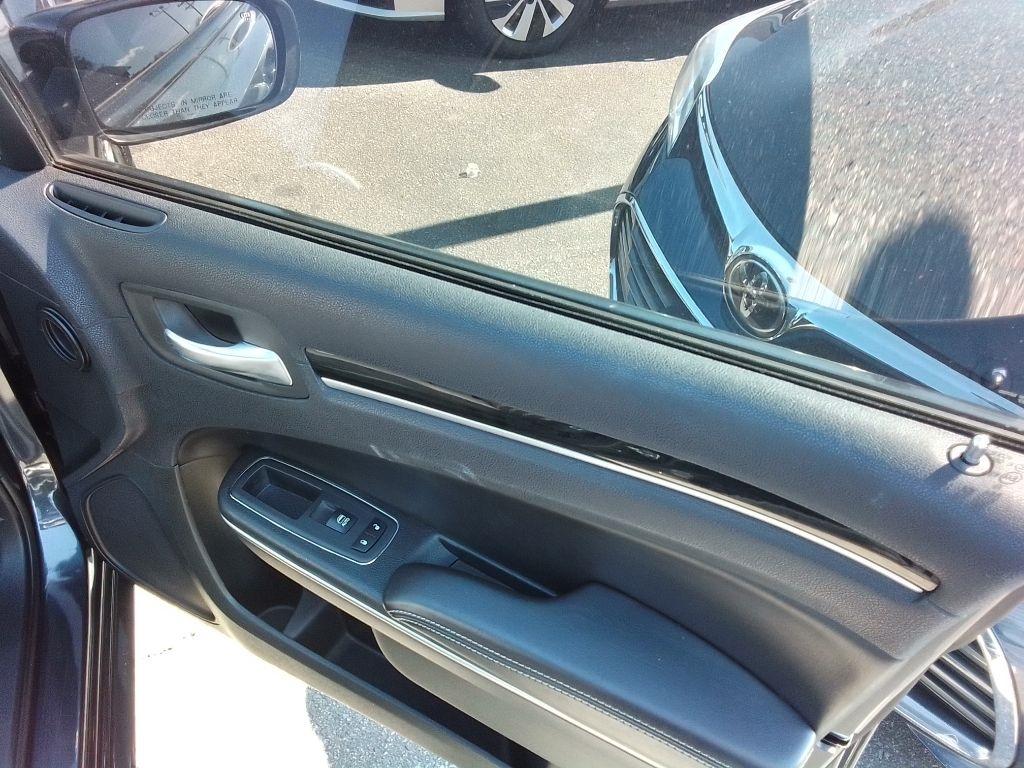 Chrysler 300 S V6 AWD 2018