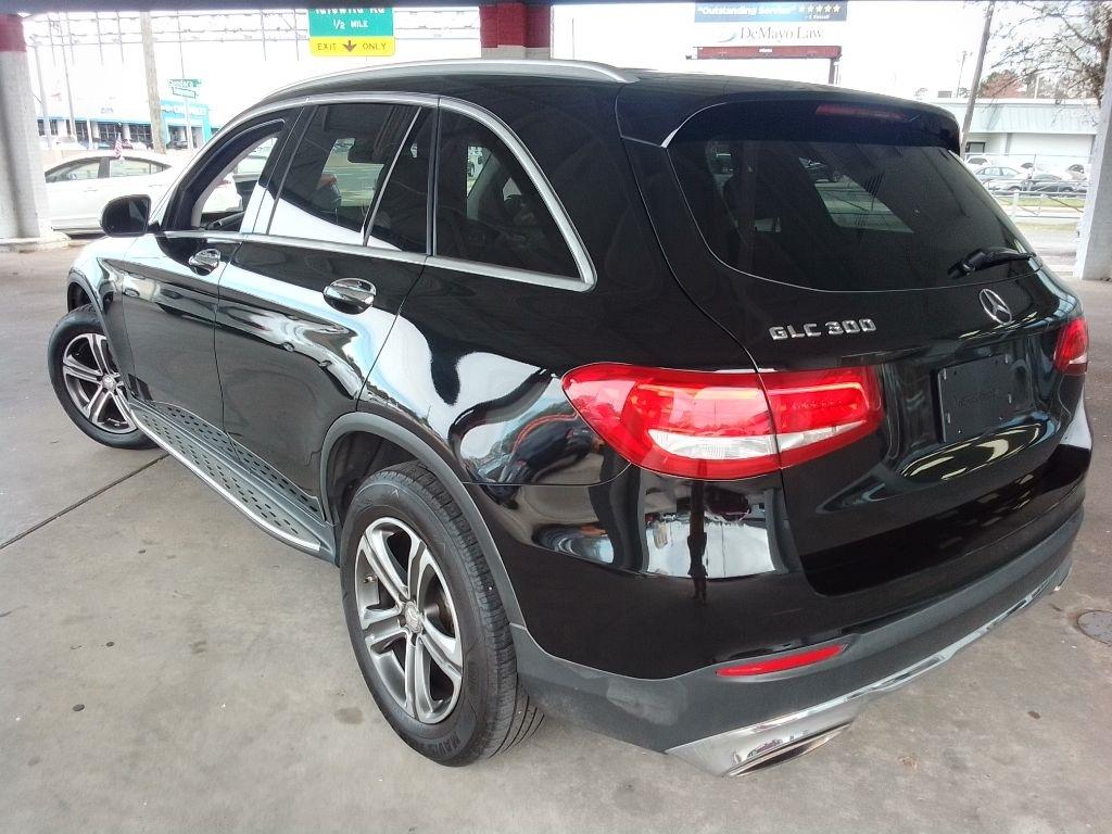 Mercedes-Benz GLC-Class GLC300 2016
