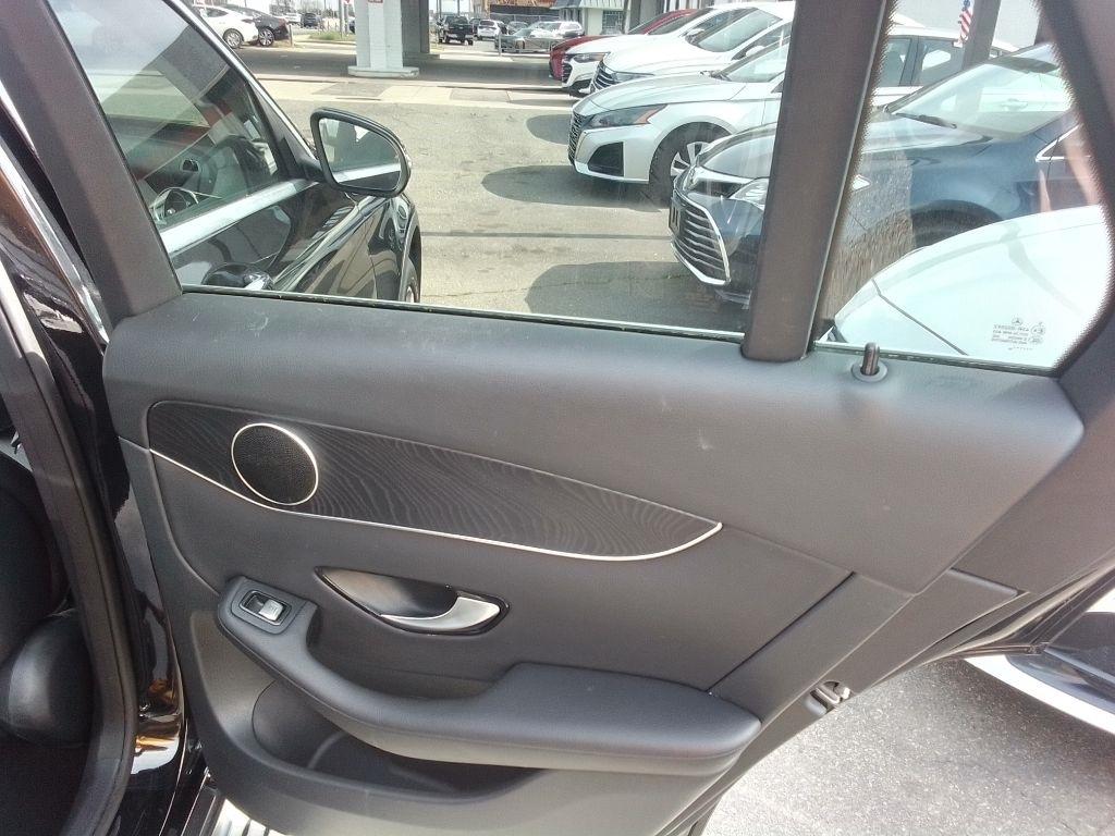 Mercedes-Benz GLC-Class GLC300 2016