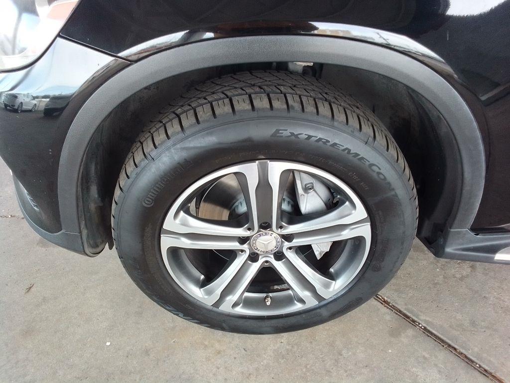 Mercedes-Benz GLC-Class GLC300 2016