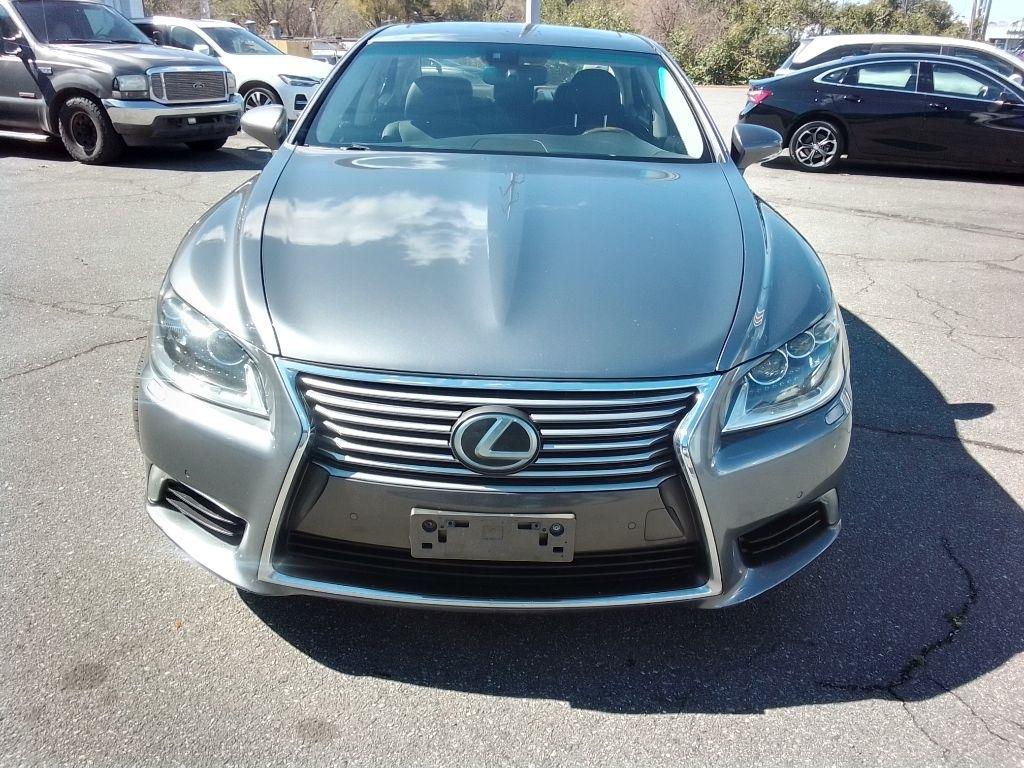 Lexus LS 460 Luxury Sedan 2015