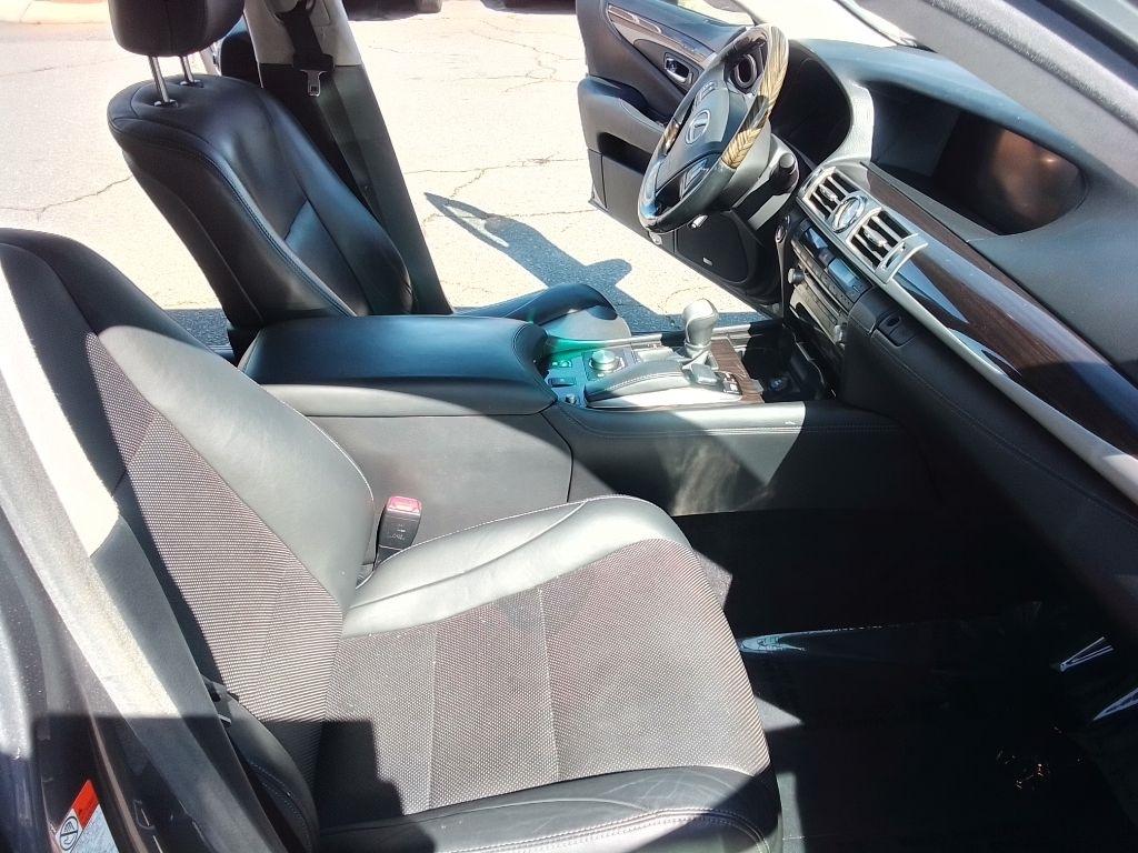 Lexus LS 460 Luxury Sedan 2015
