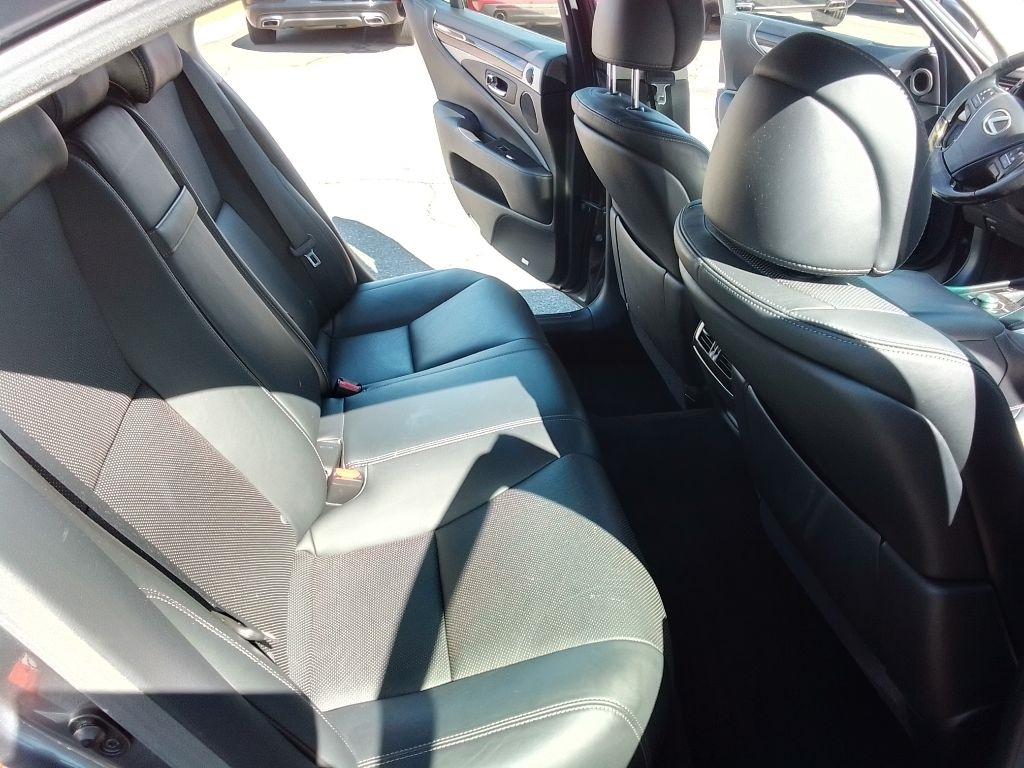 Lexus LS 460 Luxury Sedan 2015