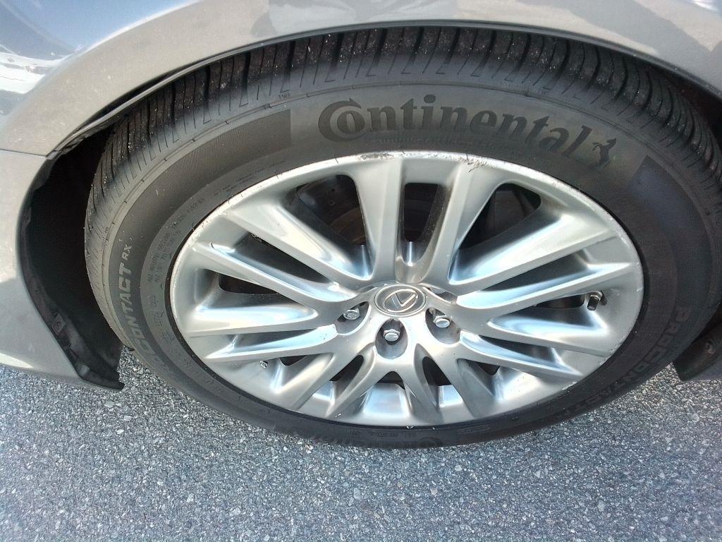 Lexus LS 460 Luxury Sedan 2015