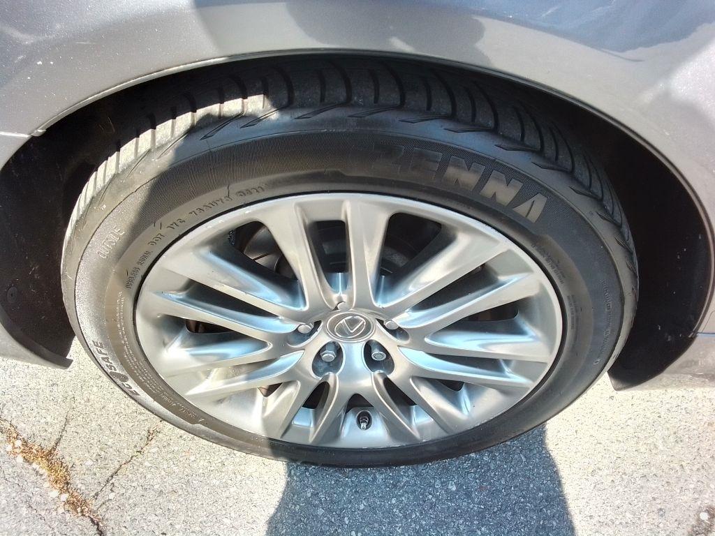 Lexus LS 460 Luxury Sedan 2015