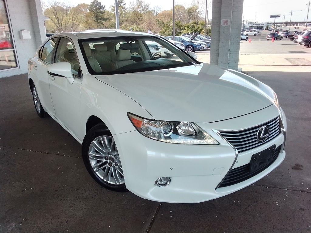Lexus ES 350 Sedan 2015