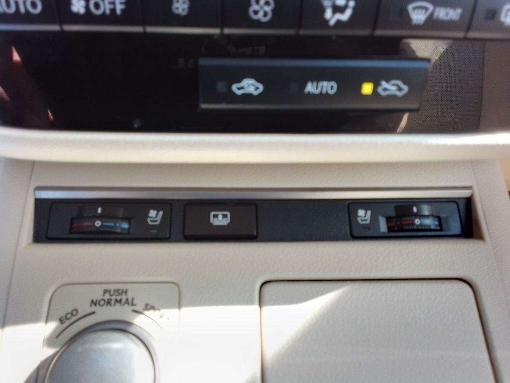 Lexus ES 350 Sedan 2015