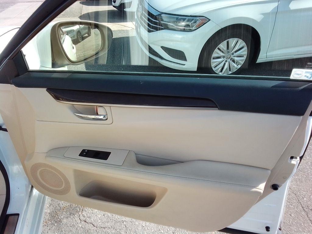 Lexus ES 350 Sedan 2015