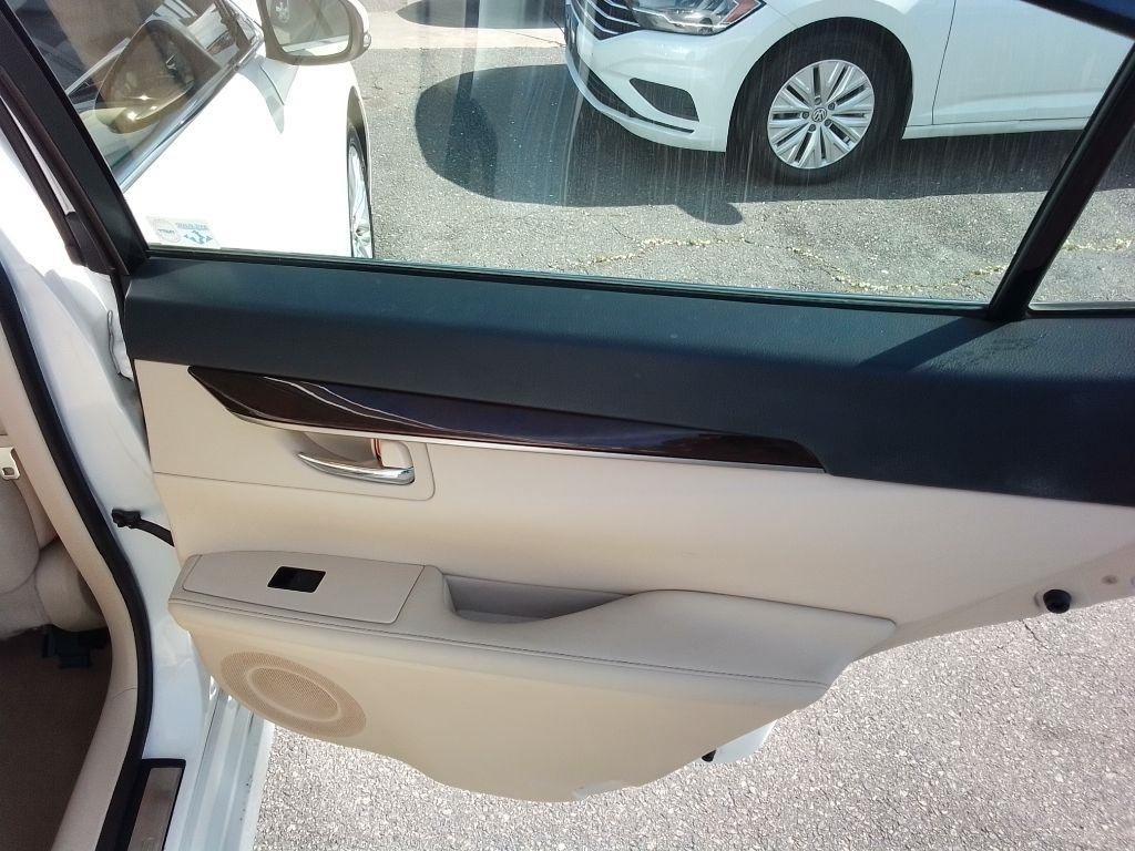 Lexus ES 350 Sedan 2015