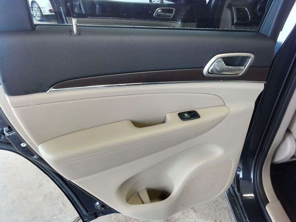 Jeep Grand Cherokee Limited 2WD 2016