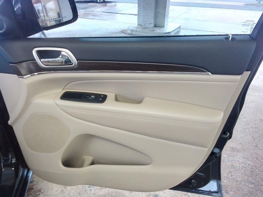 Jeep Grand Cherokee Limited 2WD 2016