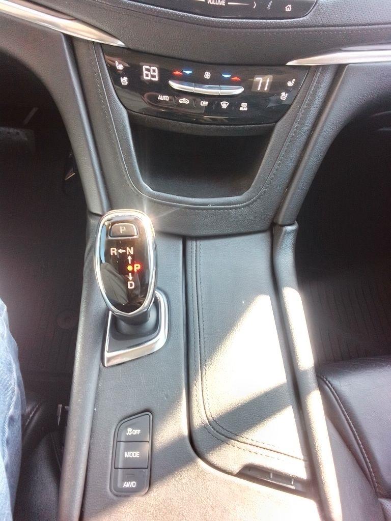 Cadillac XT5 Premium Luxury AWD 2018