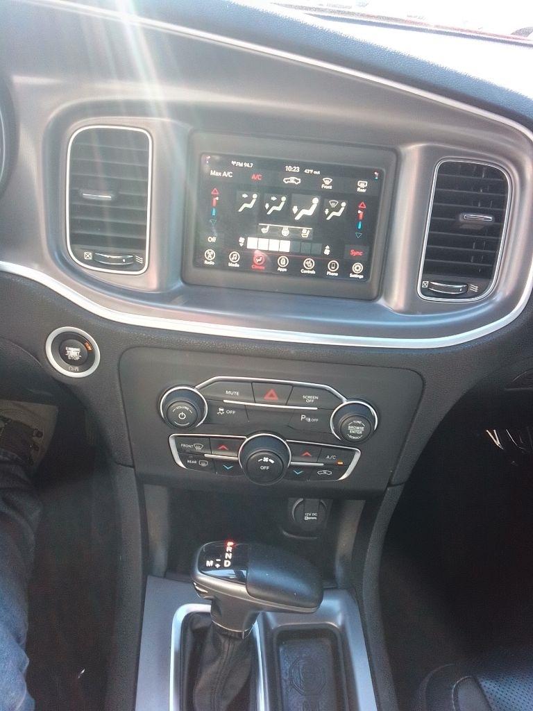 Dodge Charger SXT 2020