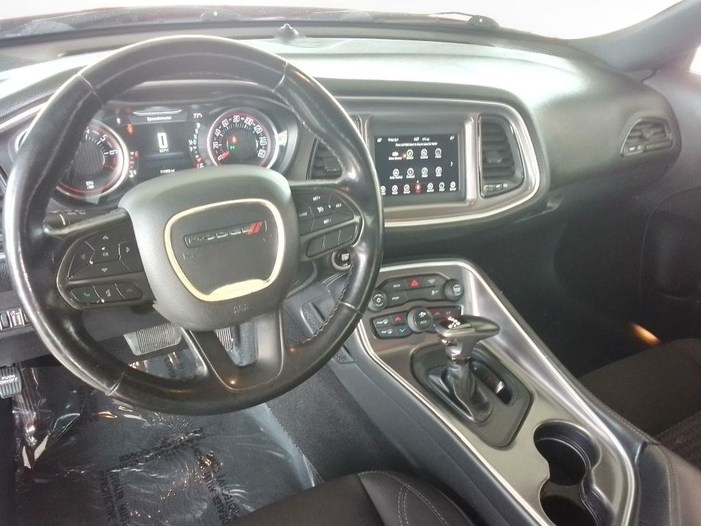 Dodge Challenger SXT 2021