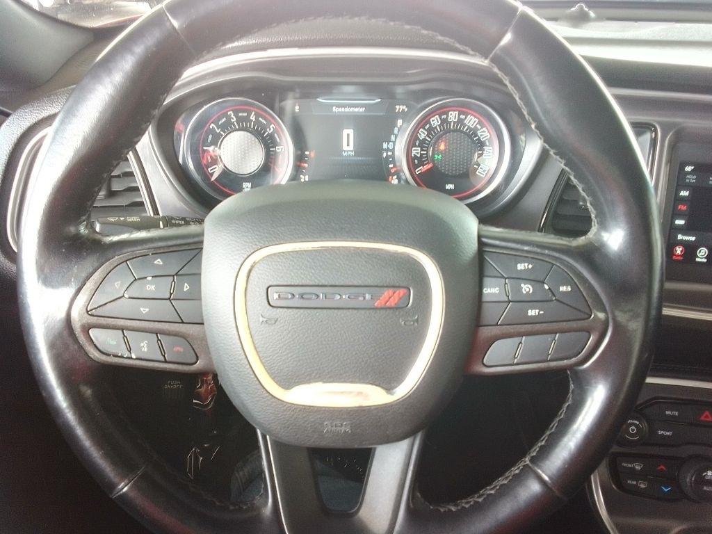 Dodge Challenger SXT 2021